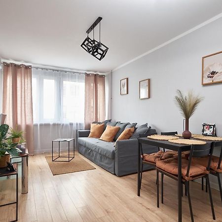 Kuznicza Apartment - 300M Main Square ~ Self Check-In 24H วรอตซวาฟ ภายนอก รูปภาพ